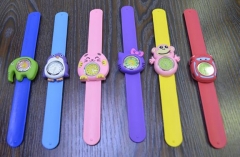 Una variedad de formas y colores relojes lindo y relojes de alta calidad para los niños